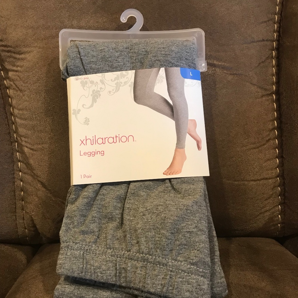 Heather grey xhilaration leggings large